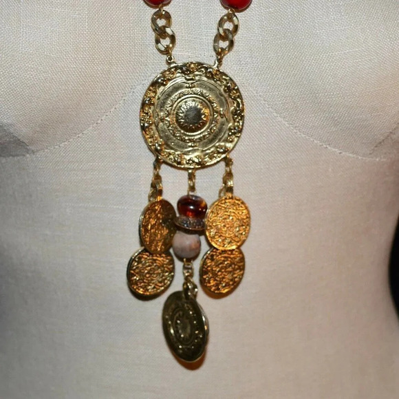 Carol Dauplaise 1970's Runway Revival Medallion - Picture 3 of 8